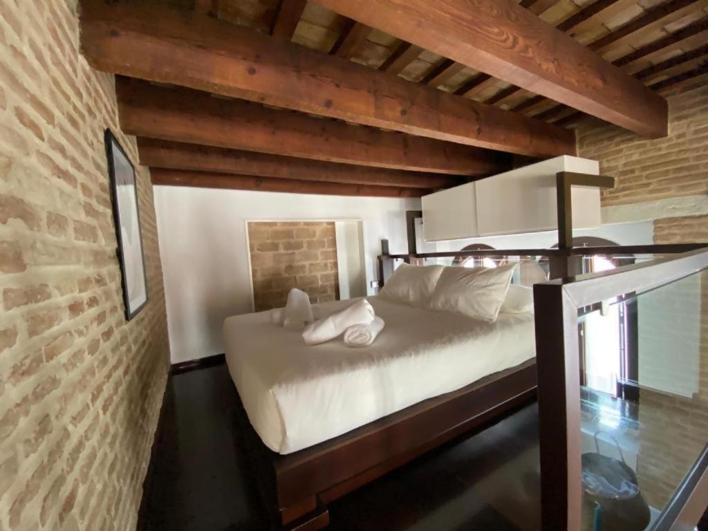 Hostfy Centro Puerta Osario Apartment Севиля Екстериор снимка